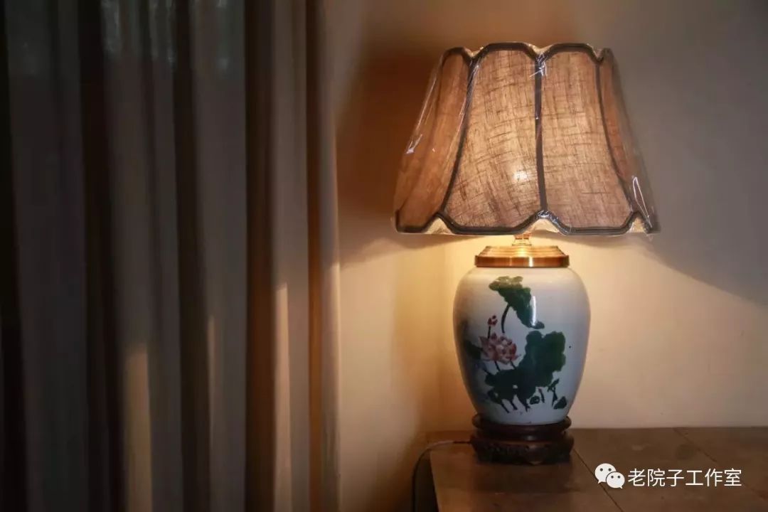 Ancient porcelain rhyme uses ancient vases to make beautiful table lamps