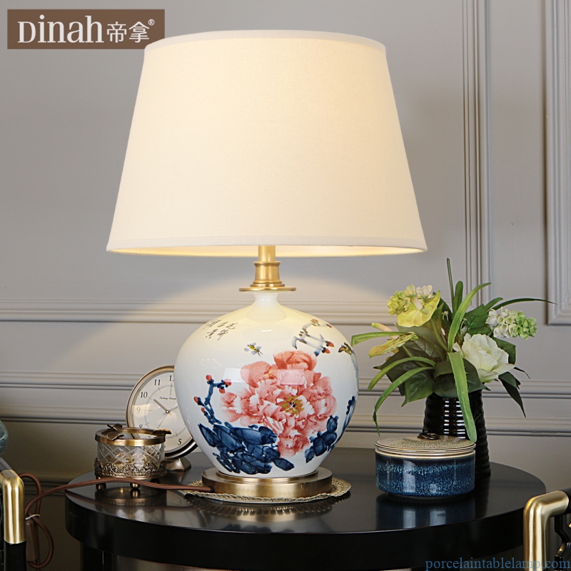  famille rose chinese peony design precious porcelain table lamp