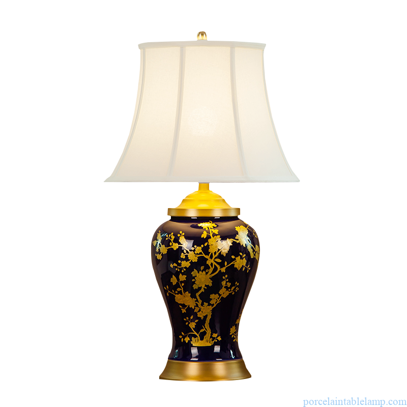 beautiful flowers design porcelain table lamp