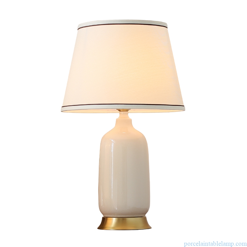 vase shape delicate porcelain table lamp