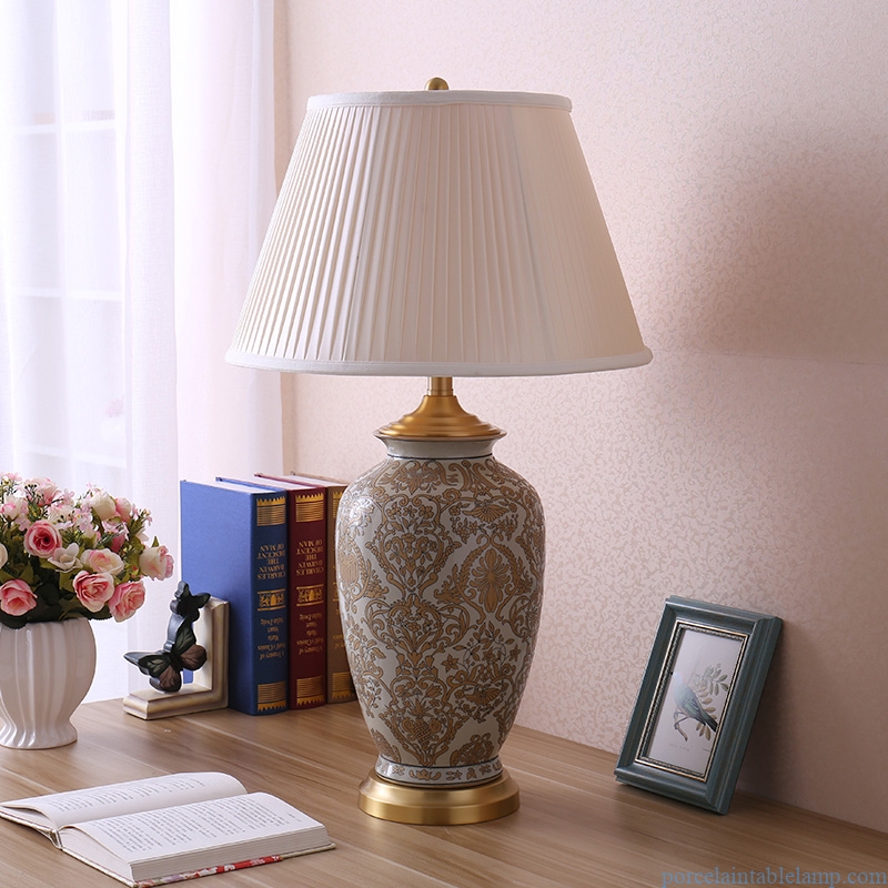  pastoral style warm light remote control ceramic table lamp