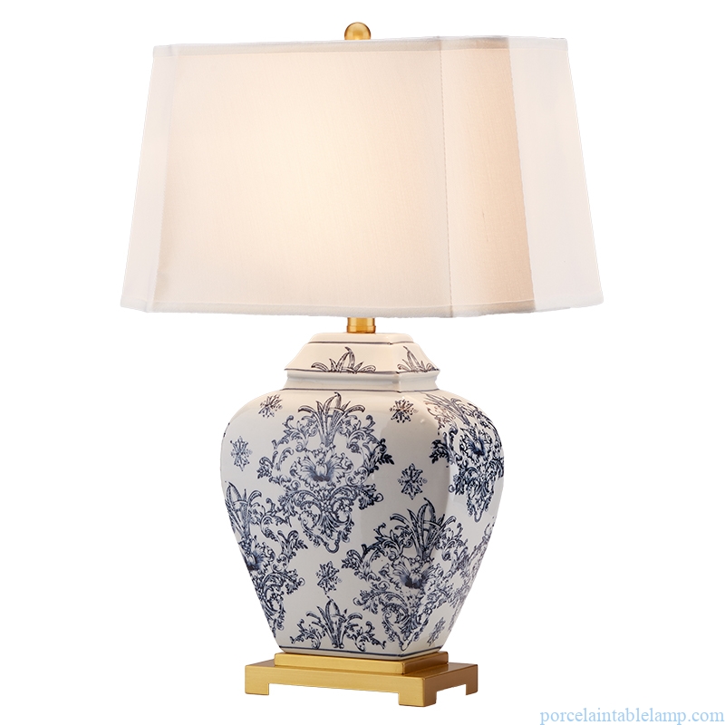 beautiful pattern geometric shape porcelain table lamp