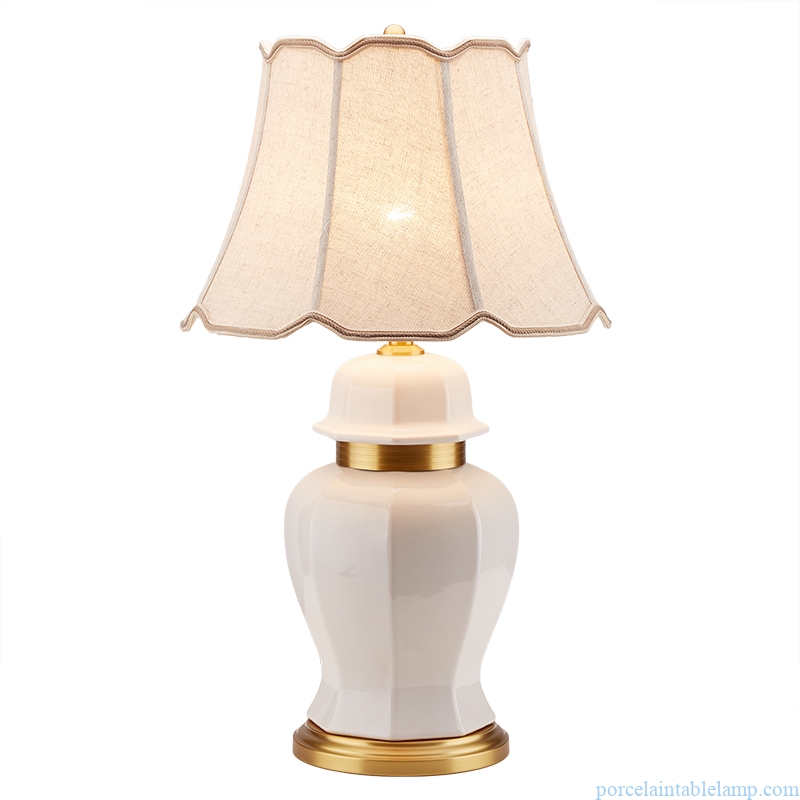 solid color polygonal shape decorative ceramic table lamp
