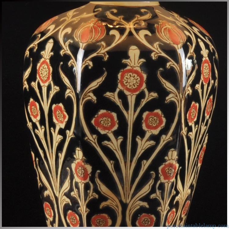 red flowers design geometric shape porcelain table lamp