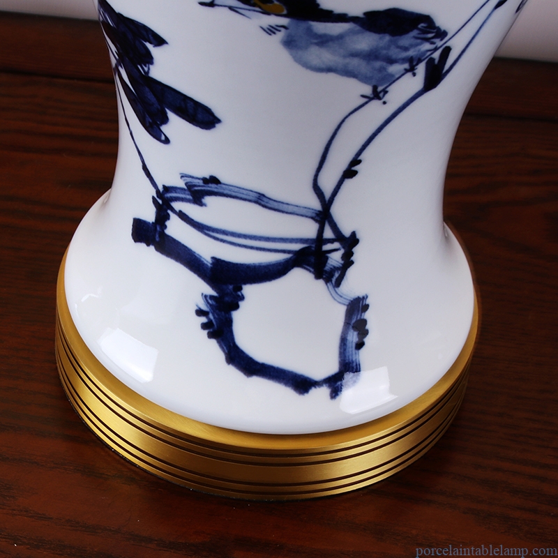 free hand painted high skilled light luxury ceramic table lamp