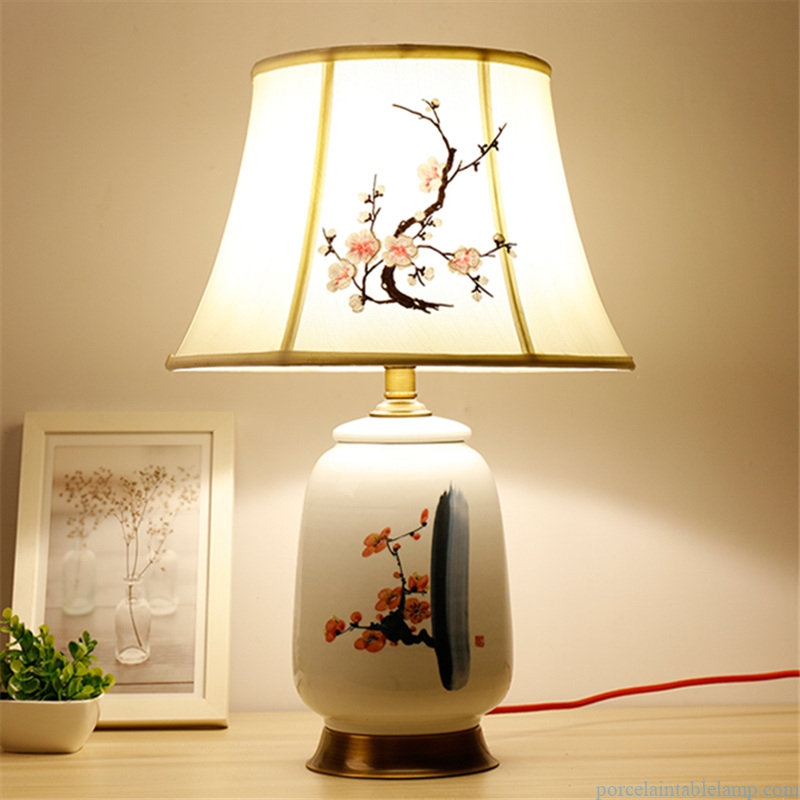  winter sweet design elegant porcelain table lamp